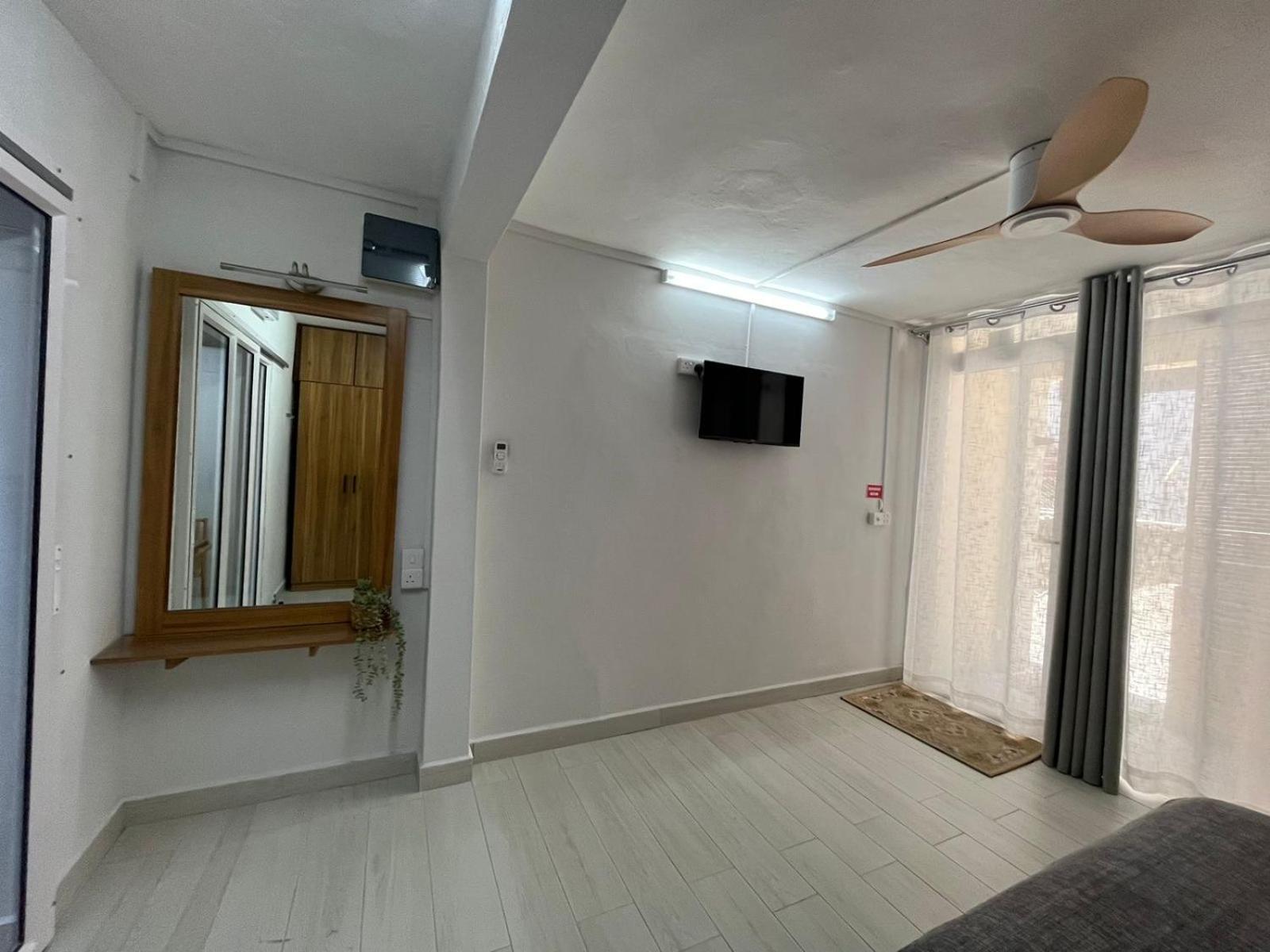 Ebrahim Flats - Grand Baie Beach Kültér fotó