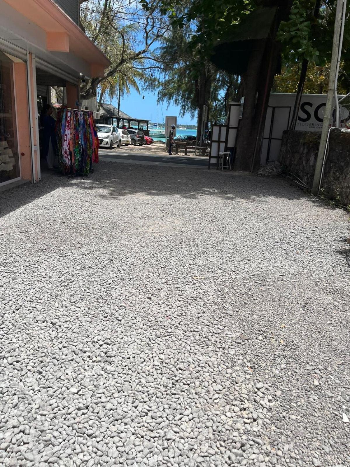 Ebrahim Flats - Grand Baie Beach Kültér fotó